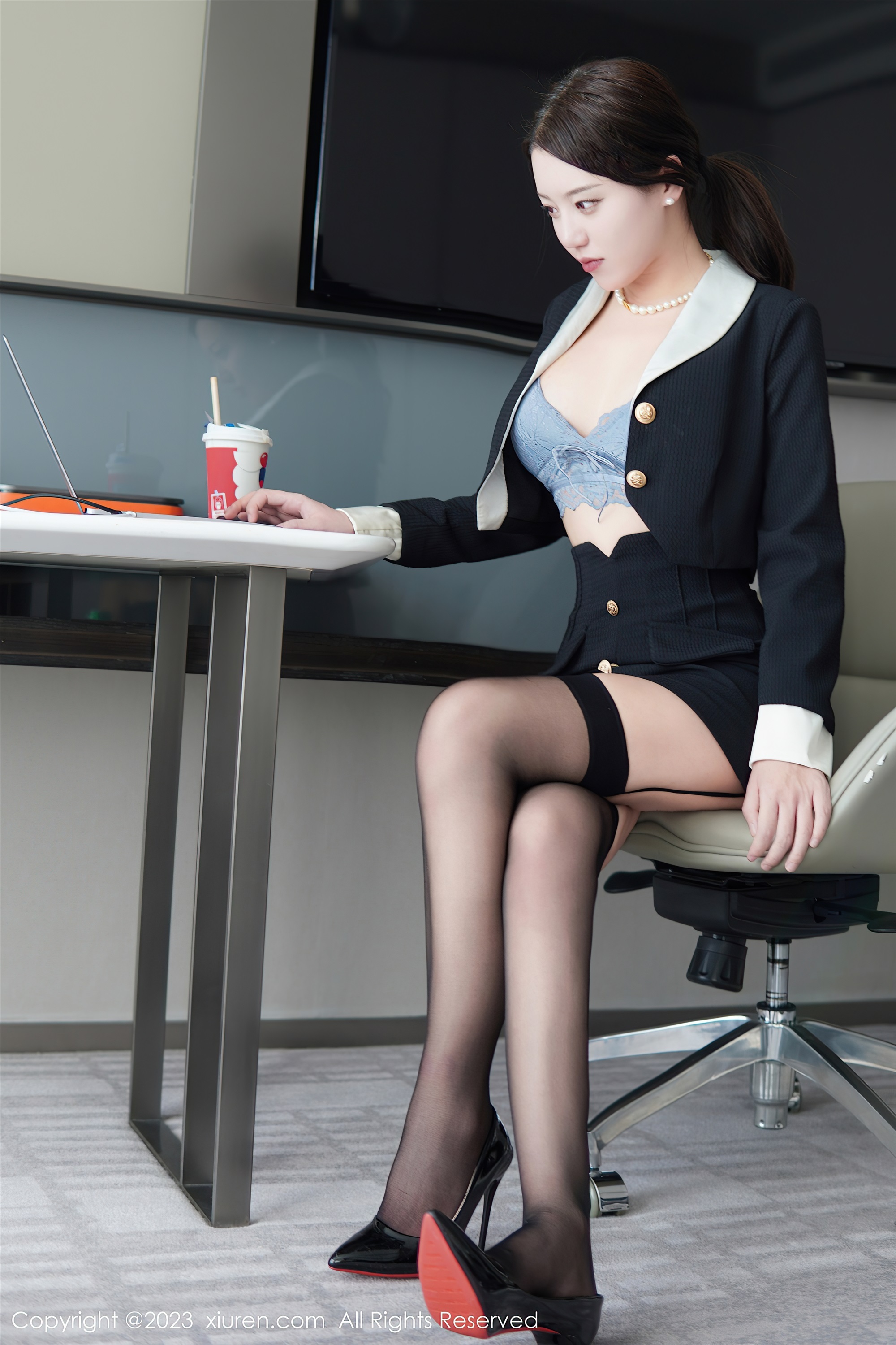 Xiuren秀人网 2023.02.08 NO.6231 米娜MnaL